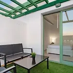 Apartment Blessed Holidays In A New And Equipped Apartment, Wi-fi *